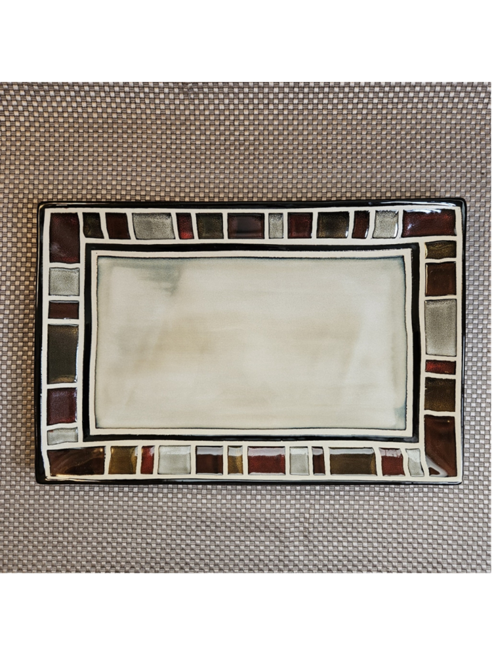 Gibson Elite 86447 Cimarron/Cream Reactive Glaze Sroneware Serving Platter
